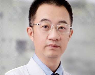深圳皮膚科醫(yī)美醫(yī)生排名！楊鵬醫(yī)生從2005年便開(kāi)始從事整形美容方面的工作