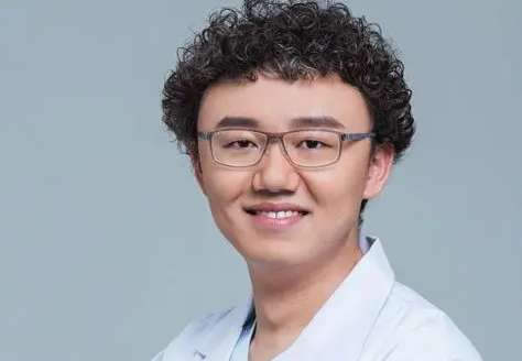 北京王恒修復(fù)雙眼皮怎么樣？現(xiàn)在積累了多年的整形經(jīng)驗