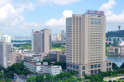 廈門大學(xué)附屬中山醫(yī)院三點雙眼皮怎么樣?鄭亞榮醫(yī)生風(fēng)格實測