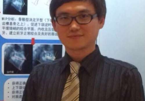 廣州張斌醫(yī)生矯正牙齒怎么樣？在正畸診斷與調(diào)節(jié)中擁有獨(dú)到的見(jiàn)解