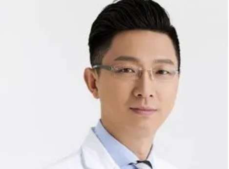 黃大勇下頜角手術怎么樣？善于將專業(yè)的技術以及前沿的審美結合在一起