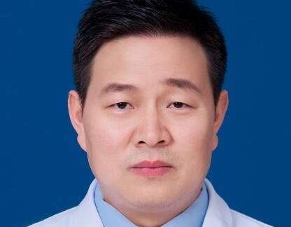 整形醫(yī)生王耀軍怎么樣？對燒傷整形等方面的技術(shù)比較擅長