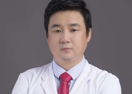 整形美容外科陳波簡介怎么樣？對眼部整形以及修復有獨特的操作手法