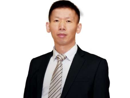 武漢付毅整形醫(yī)生做拉皮怎么樣？有將近20年的工作經(jīng)歷，曾經(jīng)參加了中韓國(guó)際整形美容學(xué)會(huì)