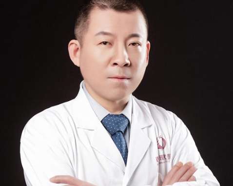 張廣巍整形醫(yī)生怎么樣？有獨(dú)特的操作手法，是寧波薇琳整形外科的院長