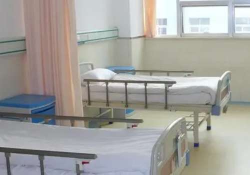 上海十大口腔醫(yī)院排名，下面為大家?guī)砹松虾Ｊ罂谇会t(yī)院的排名，排名不論前后哦